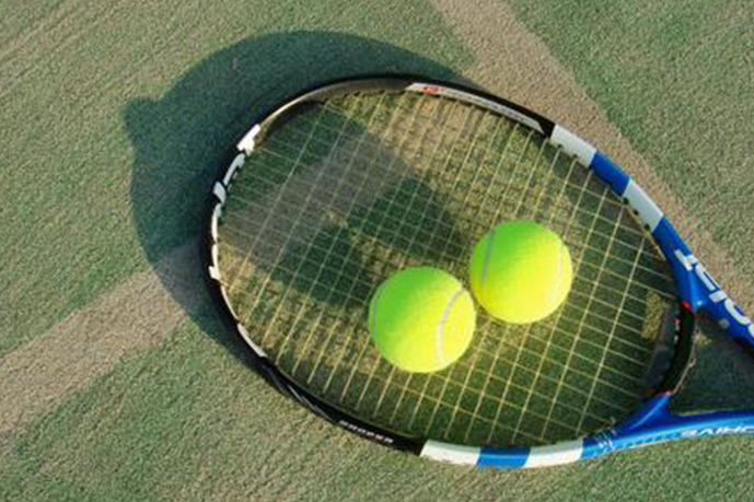 テニスラケットの選び方